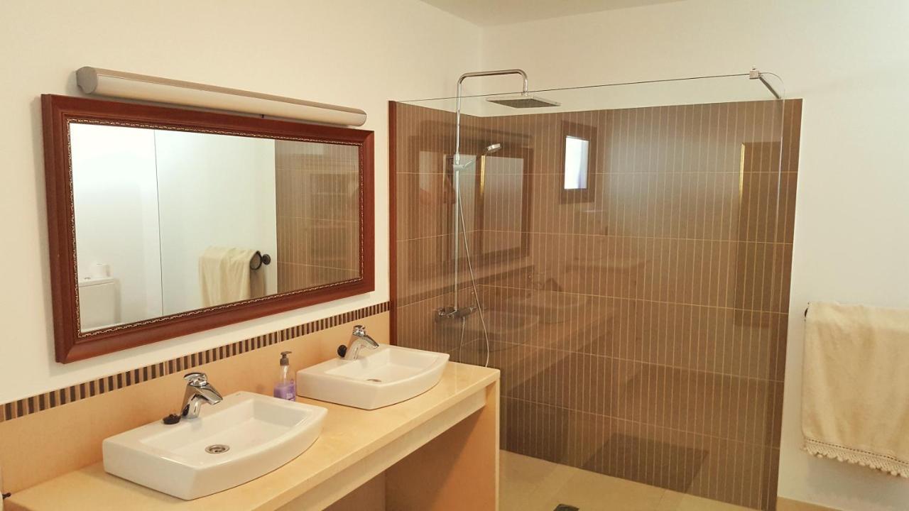 Villa Nazoly, Oasis De Tranquilidad Con Piscina Privada En El Corazon De Lanzarote Nazaret Esterno foto