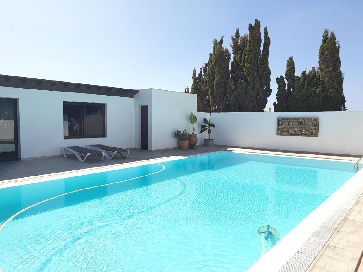 Villa Nazoly, Oasis De Tranquilidad Con Piscina Privada En El Corazon De Lanzarote Nazaret Esterno foto